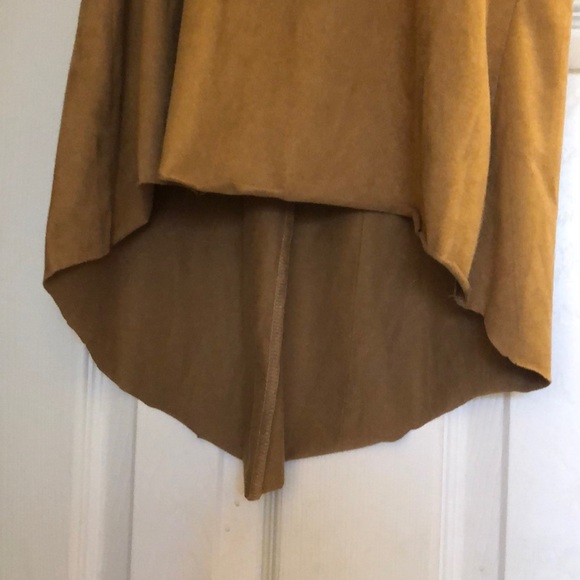 Brown sleeveless top - Picture 3 of 6